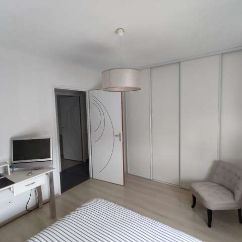 CHAMBRE 3 AUTRE VUE_1024.jpg